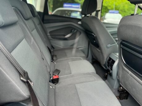 Ford C-Max 1.6 TDCi Titanium Euro 5 5dr 29