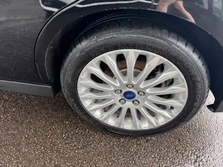 Ford C-Max 1.6 TDCi Titanium Euro 5 5dr 16