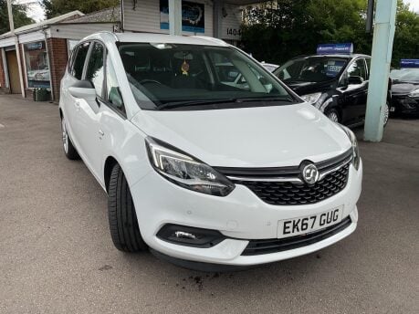 Vauxhall Zafira 2.0 CDTi SRi Euro 6 (s/s) 5dr 8