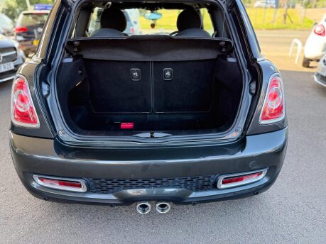 Mini Hatch 2.0 Cooper SD Auto Euro 5 3dr 25