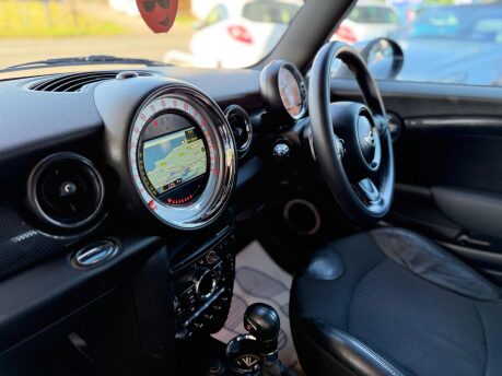 Mini Hatch 2.0 Cooper SD Auto Euro 5 3dr 15