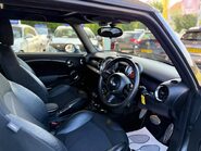 Mini Hatch 2.0 Cooper SD Auto Euro 5 3dr 16