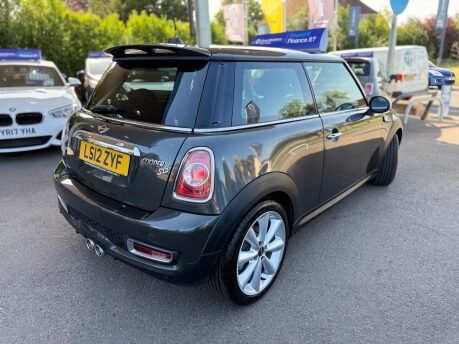 Mini Hatch 2.0 Cooper SD Auto Euro 5 3dr 14