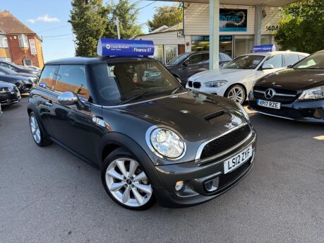 Mini Hatch 2.0 Cooper SD Auto Euro 5 3dr 7