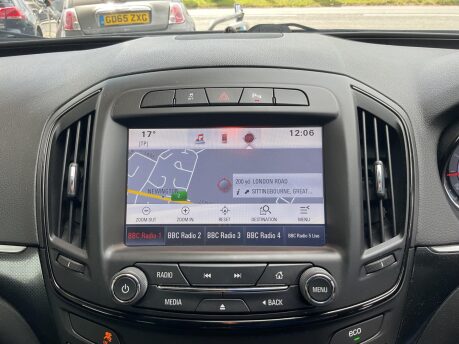 Vauxhall Insignia 2.0 CDTi ecoFLEX SRi Nav Euro 5 (s/s) 5dr 22