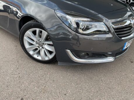 Vauxhall Insignia 2.0 CDTi ecoFLEX SRi Nav Euro 5 (s/s) 5dr 36