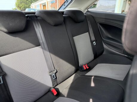 SEAT Ibiza 1.0 SOL Sport Coupe Euro 6 3dr 29