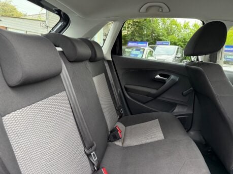 Volkswagen Polo 1.2 S Euro 5 5dr (A/C) 26