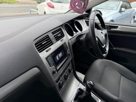 Volkswagen Golf 1.6 TDI BlueMotion Tech Match Edition Euro 6 (s/s) 5dr 14