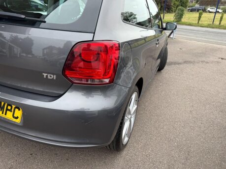 Volkswagen Polo 1.6 TDI SEL Euro 5 3dr 31