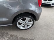 Volkswagen Polo 1.6 TDI SEL Euro 5 3dr 21