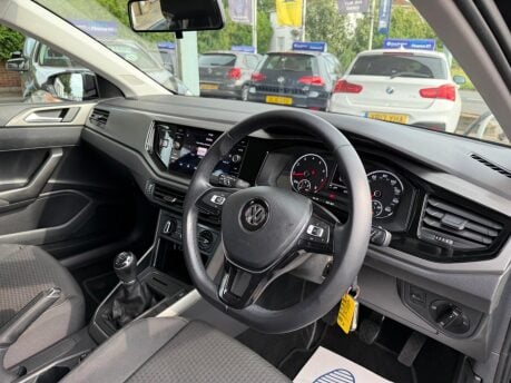 Volkswagen Polo 1.0 SE Euro 6 (s/s) 5dr 28