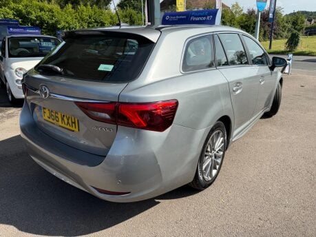 Toyota Avensis 2.0 D-4D Business Edition Touring Sports Euro 6 (s/s) 5dr 11