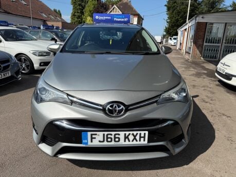 Toyota Avensis 2.0 D-4D Business Edition Touring Sports Euro 6 (s/s) 5dr 2