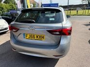 Toyota Avensis 2.0 D-4D Business Edition Touring Sports Euro 6 (s/s) 5dr 10