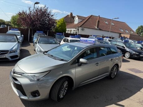 Toyota Avensis 2.0 D-4D Business Edition Touring Sports Euro 6 (s/s) 5dr 5