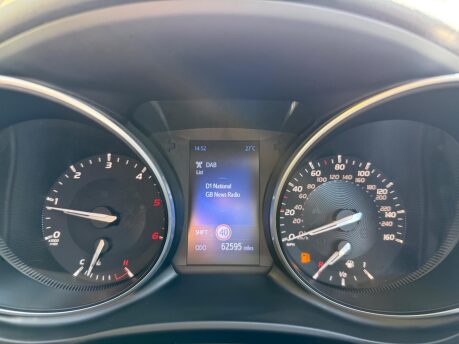 Toyota Avensis 2.0 D-4D Business Edition Touring Sports Euro 6 (s/s) 5dr 23