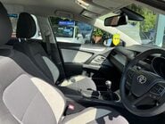Toyota Avensis 2.0 D-4D Business Edition Touring Sports Euro 6 (s/s) 5dr 30