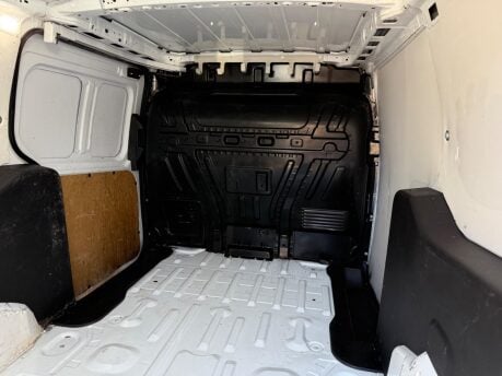 Ford Transit Connect 1.5 TDCi 210 Trend L2 H1 5dr 32