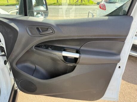 Ford Transit Connect 1.5 TDCi 210 Trend L2 H1 5dr 18