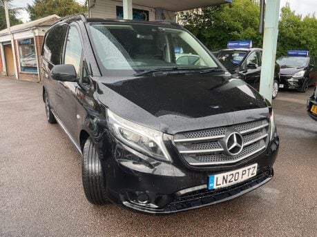 Mercedes-Benz Vito 2.0 119 CDI Premium Night Edition Crew Van G-Tronic RWD L2 Euro 6 (s/s) 5dr 5