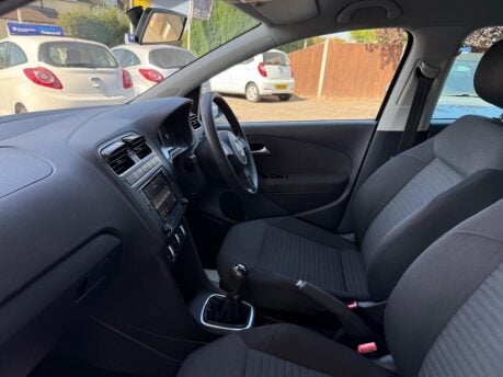 Volkswagen Polo 1.2 Match Euro 5 3dr 33