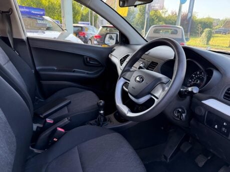 Kia Picanto 1.0 1 Air Euro 5 5dr 12