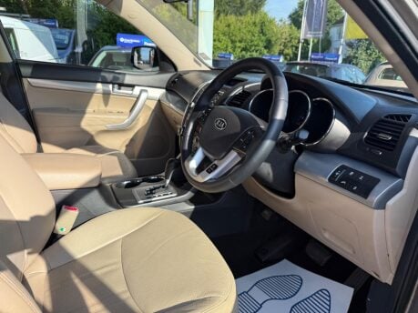 Kia Sorento 2.2 CRDi KX-3 Auto AWD Euro 5 5dr (SNav) 19