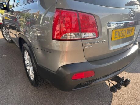 Kia Sorento 2.2 CRDi KX-3 Auto AWD Euro 5 5dr (SNav) 10