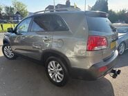 Kia Sorento 2.2 CRDi KX-3 Auto AWD Euro 5 5dr (SNav) 12
