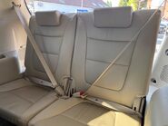 Kia Sorento 2.2 CRDi KX-3 Auto AWD Euro 5 5dr (SNav) 30