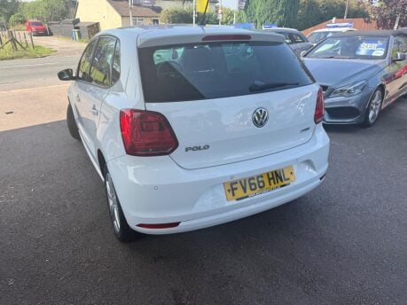 Volkswagen Polo 1.0 BlueMotion Tech Match Euro 6 (s/s) 5dr 3