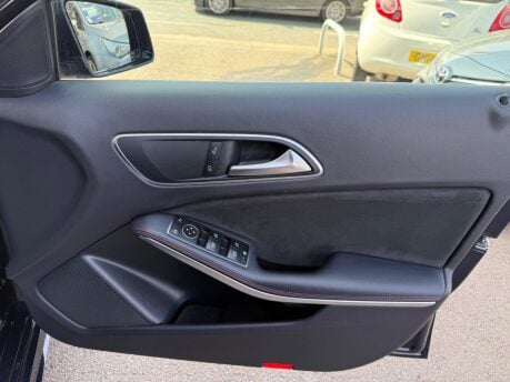 Mercedes-Benz A Class 1.6 A160 AMG Line Euro 6 (s/s) 5dr 24
