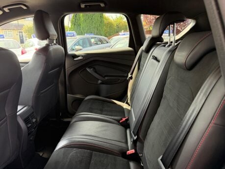 Ford Kuga 2.0 TDCi EcoBlue ST-Line Euro 6 (s/s) 5dr 39