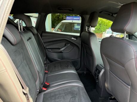 Ford Kuga 2.0 TDCi EcoBlue ST-Line Euro 6 (s/s) 5dr 37