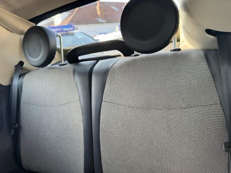 Fiat 500 1.2 Lounge Euro 5 2dr 23