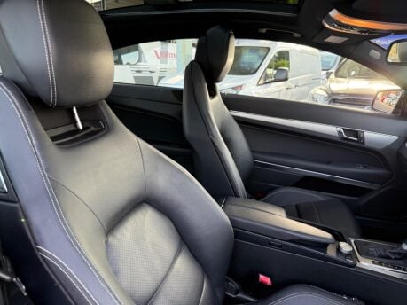 Mercedes-Benz E Class 2.1 E250 CDI BlueEfficiency Sport G-Tronic+ Euro 5 (s/s) 2dr 22