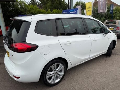 Vauxhall Zafira 2.0 CDTi SRi Euro 6 (s/s) 5dr 12