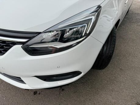 Vauxhall Zafira 2.0 CDTi SRi Euro 6 (s/s) 5dr 46
