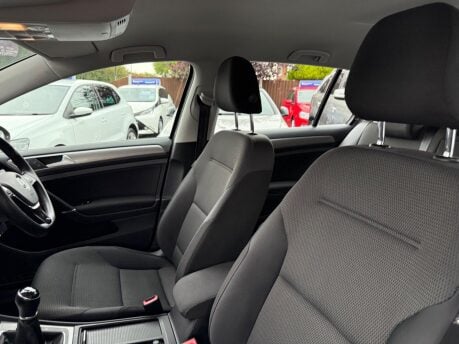 Volkswagen Golf 1.6 TDI BlueMotion Tech Match Edition Euro 6 (s/s) 5dr 34