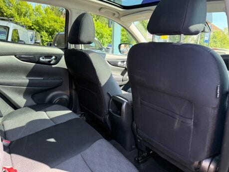 Nissan Qashqai 1.5 dCi Acenta Premium 2WD Euro 5 (s/s) 5dr 33