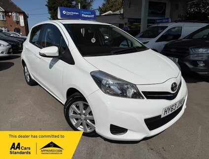 Toyota Yaris 1.33 Dual VVT-i TR Euro 5 5dr