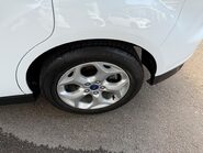 Ford C-Max 1.6 Zetec Euro 5 5dr 26