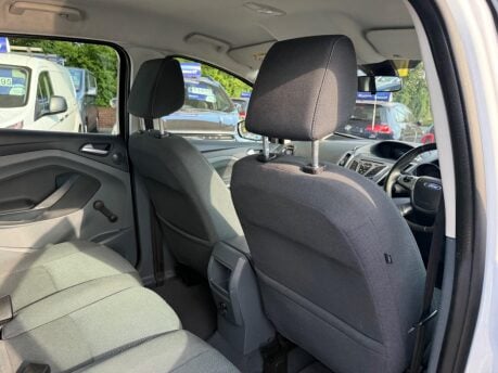 Ford C-Max 1.6 Zetec Euro 5 5dr 20