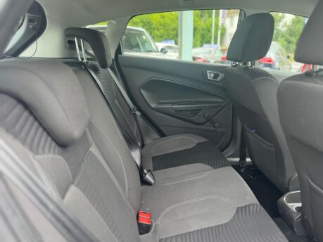 Ford Fiesta 1.0T EcoBoost Zetec Euro 5 (s/s) 5dr 6