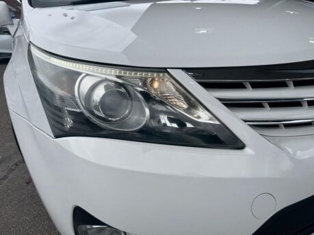 Toyota Avensis 2.0 D-4D TR Tourer Euro 5 5dr 11