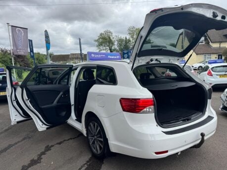 Toyota Avensis 2.0 D-4D TR Tourer Euro 5 5dr 35