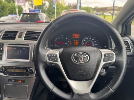 Toyota Avensis 2.0 D-4D TR Tourer Euro 5 5dr 23