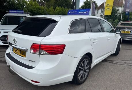 Toyota Avensis 2.0 D-4D TR Tourer Euro 5 5dr 7