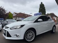 Ford Focus 1.6 TDCi Zetec Navigator Euro 5 (s/s) 5dr 5